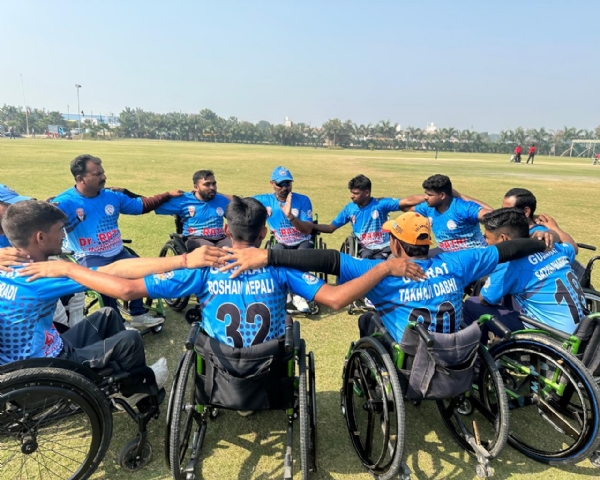 વેસ્ટ ઝોનની ક્રિકેટ ટુર્નામેન્ટ રમવા ગુજરાતની વ્હીલચેર ક્રિકેટ ટીમ રવાના. વેસ્ટ ઝોનની ક્રિકેટ ટુર્નામેન્ટ રમવા ગુજરાતની વ્હીલચેર ક્રિકેટ ટીમ રવાના.