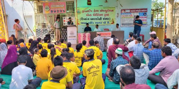 જીવનદીપ સંસ્થામાં દિવ્યાંગજન અને વૃદ્ધજન મતદાર જાગૃતિ કાર્યક્રમ યોજાયો