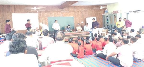 ગીર સોમનાથ જિલ્લાની પ્રાથમિક શાળાઓમાં ગીર સોમનાથ જિલ્લાની પ્રાથમિક શાળાઓમાં