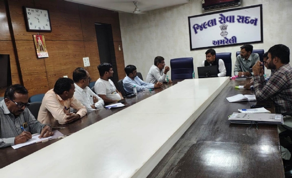 મતદારયાદી ખાસ સઘન સુધારણા કાર્યક્રમ અંગે અમરેલી જિલ્લામાં બેઠક યોજાઈ