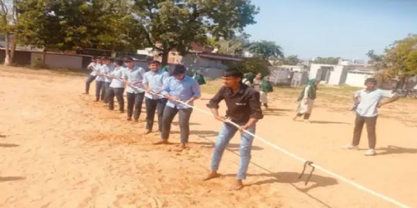 ખેલ મહાકુંભ કાર્યક્રમ અંતર્ગત સિદ્ધપુરની એલ.એસ. હાઇસ્કૂલ, અંડર-19 ટીમને રસ્સા ખેંચ સ્પર્ધામાં પ્રથમ સ્થાન
