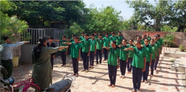 સરકારી માધ્યમિક શાળા સીમર ખાતે ‘વંદે માતરમ્’150 ની ઉજવણી કરાઇ. સરકારી માધ્યમિક શાળા સીમર ખાતે ‘વંદે માતરમ્’150 ની ઉજવણી કરાઇ.