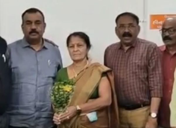 હીનાબેન શાહની પુનઃ વાપસી– પાટણ પાલિકામાં રાજકીય ગતિવિધિઓને વિરામ હીનાબેન શાહની પુનઃ વાપસી– પાટણ પાલિકામાં રાજકીય ગતિવિધિઓને વિરામ