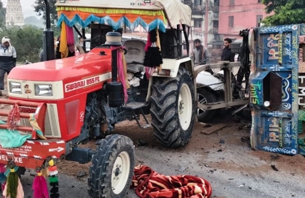 કાર અકસ્માત કાર અકસ્માત