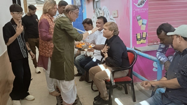 વેરાવળ રેલવે સ્ટેશન ખાતે વેરાવળ રેલવે સ્ટેશન ખાતે