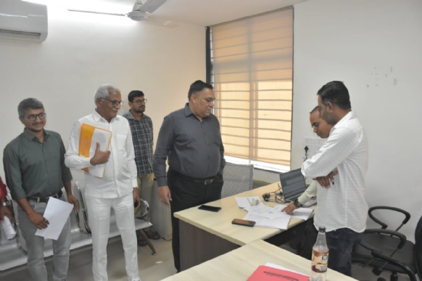 ગીર સોમનાથ જી’ કેટેગરીના આયુષ્માન કાર્ડ બનાવવા અંગેનો કેમ્પ ગીર સોમનાથ જી’ કેટેગરીના આયુષ્માન કાર્ડ બનાવવા અંગેનો કેમ્પ