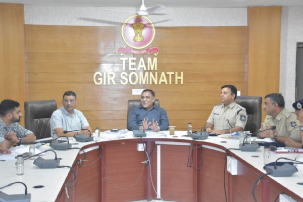 રોડ સેફટી મીટિંગ યોજાઈ રોડ સેફટી મીટિંગ યોજાઈ