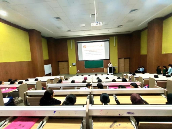 પોરબંદરમાં ‘The PoSH Act, 2013’ માર્ગદર્શન સેમિનારનું સફળ આયોજન.