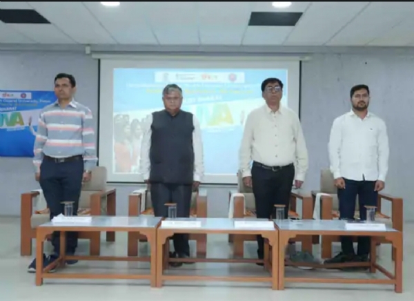 હેમચંદ્રાચાર્ય ઉત્તર ગુજરાત યુનિવર્સિટીમાં વિકસિત ભારત યુવા કનેક્ટ કાર્યક્રમનું આયોજન – યુવાનોની રાષ્ટ્રનિર્માણમાં ભૂમિકા હેમચંદ્રાચાર્ય ઉત્તર ગુજરાત યુનિવર્સિટીમાં વિકસિત ભારત યુવા કનેક્ટ કાર્યક્રમનું આયોજન – યુવાનોની રાષ્ટ્રનિર્માણમાં ભૂમિકા