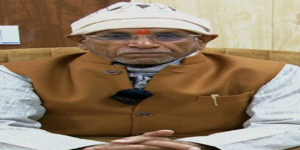 ધ્વજારોહણ રામ રાજ્યની પરિકલ્પનાની સ્થાપના, કેસરીયા ધ્વજ પર અંકિત સૂર્યના મધ્યમાં અંકિત ‘ॐ