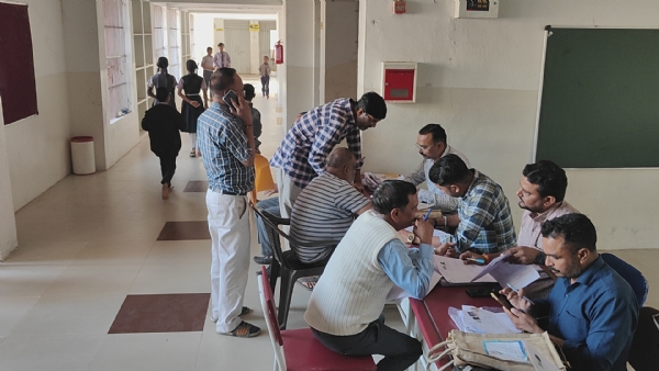 Ambaji panthak ma blo ne samay vadharva mang Ambaji panthak ma blo ne samay vadharva mang