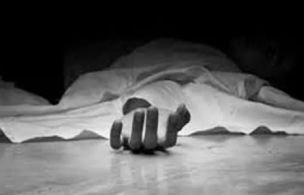 મૃત્યુ આપઘાત પ્રતીકાત્મક તસવીર મૃત્યુ આપઘાત પ્રતીકાત્મક તસવીર