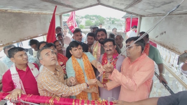 AMBAJI KORIDOR MATE MANTRI NU NIVEDAN AMBAJI KORIDOR MATE MANTRI NU NIVEDAN