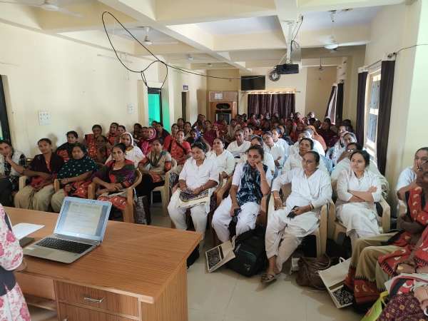 કુતિયાણા ખાતે PC & PNDT એક્ટ અંગે જાગૃતિ સેમિનારનું સફળ આયોજન કરાયું.