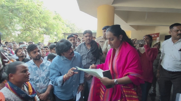 AMBAJI MA ASARGRASTO NO JAN AAKROSH