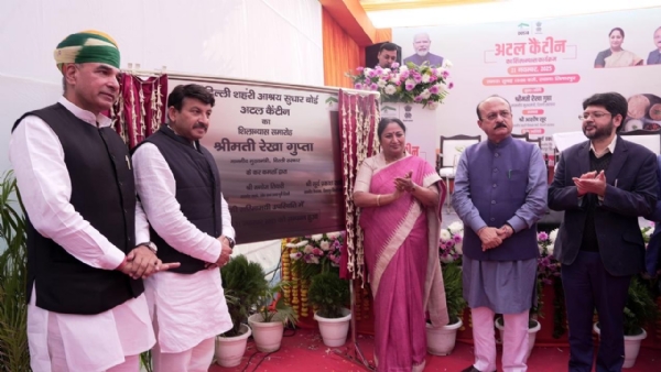 દિલ્હીમાં અટલ કેન્ટીનનો શિલાન્યાસ