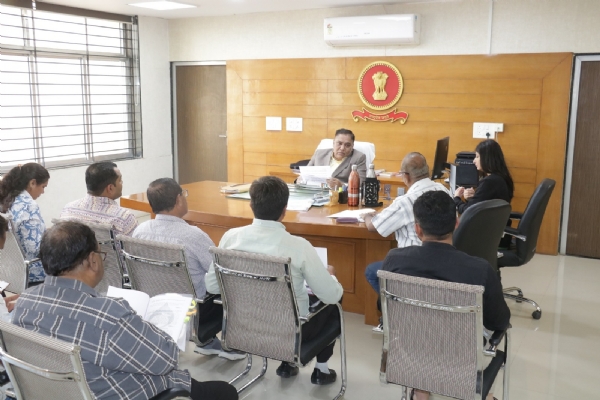 વિશ્વ શૌચાલય દિવસની ઉજવણીને લઇને બેઠક યોજાઇ