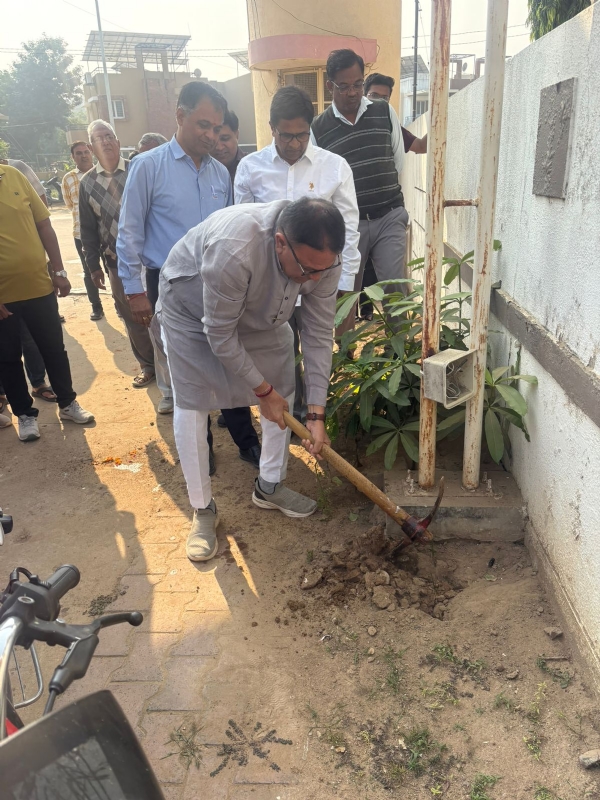 મહેસાણા અનમોલ વિલા–1 સોસાયટીમાં 80:20 યોજના હેઠળ માર્ગ વિકાસ કાર્યનું ખાતમુહૂર્ત મહેસાણા અનમોલ વિલા–1 સોસાયટીમાં 80:20 યોજના હેઠળ માર્ગ વિકાસ કાર્યનું ખાતમુહૂર્ત