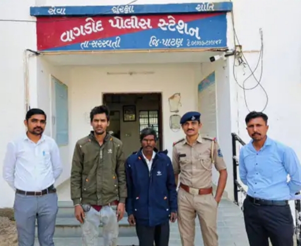 ભાટસણ ખાતે મળેલા માનસિક અસ્થિર યુવકને વાગદોડ પોલીસે પરિવાર સાથે મિલાવ્યો