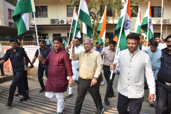 Kanu desai vapi Kanu desai vapi