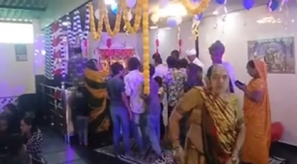 માગસર સુદ બીજના પવિત્ર દિવસે વાગદોડ રામધણી સેવા કેમ્પમા હજારો ભક્તો ઉમટી પડ્યા હતા. માગસર સુદ બીજના પવિત્ર દિવસે વાગદોડ રામધણી સેવા કેમ્પમા હજારો ભક્તો ઉમટી પડ્યા હતા.