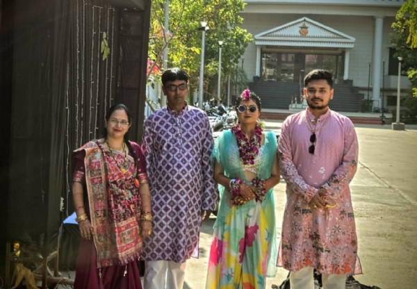 દિકરી અને પરિવાર