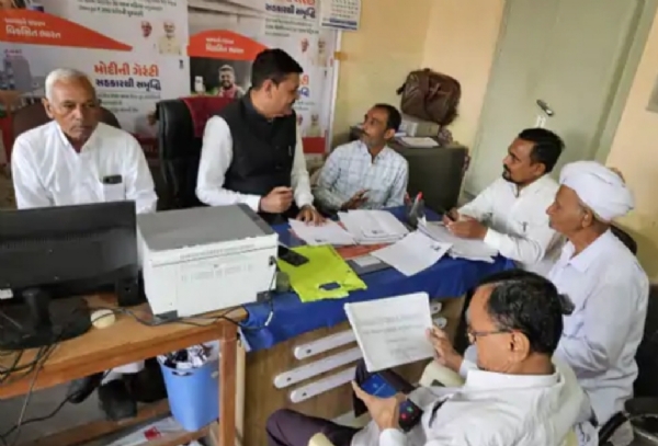 ચાણસ્મા વિધાનસભાના બૂથ 277 પર SIR કામગીરીની BJP જિલ્લા ભાજપ અધ્યક્ષ રમેશભાઈ સિંધવે દ્વારા સમીક્ષા ચાણસ્મા વિધાનસભાના બૂથ 277 પર SIR કામગીરીની BJP જિલ્લા ભાજપ અધ્યક્ષ રમેશભાઈ સિંધવે દ્વારા સમીક્ષા