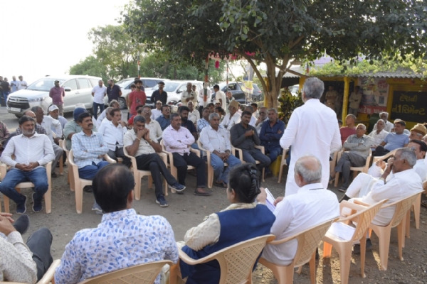 કેબિનેટ મંત્રી અર્જુન મોઢવાડિયાના હસ્તે પોરબંદર જિલ્લામાં આશરે 14 કરોડથી વધુના વિકાસ કાર્યોનું ખાતમુહૂર્ત અને લોકાર્પણ કરાયું. કેબિનેટ મંત્રી અર્જુન મોઢવાડિયાના હસ્તે પોરબંદર જિલ્લામાં આશરે 14 કરોડથી વધુના વિકાસ કાર્યોનું ખાતમુહૂર્ત અને લોકાર્પણ કરાયું.