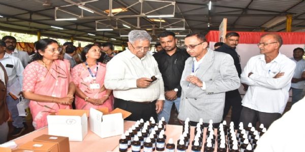 આયુર્વેદમાં સારવાર લાંબી છે પરંતુ બીમારીને જડમૂળથી નાબૂદ કરવાની શક્તિ છે: મંત્રી કનુદેસાઈ