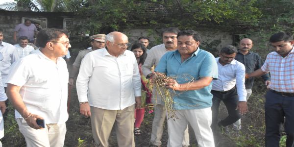 ગીર સોમનાથ – જુનાગઢ જિલ્લાના ગામોમાં મુખ્યમંત્રીએ જાતે જઈને પાક નુકસાનીનું સ્થળ-સ્થિતિનું નિરીક્ષણ કર્યુ