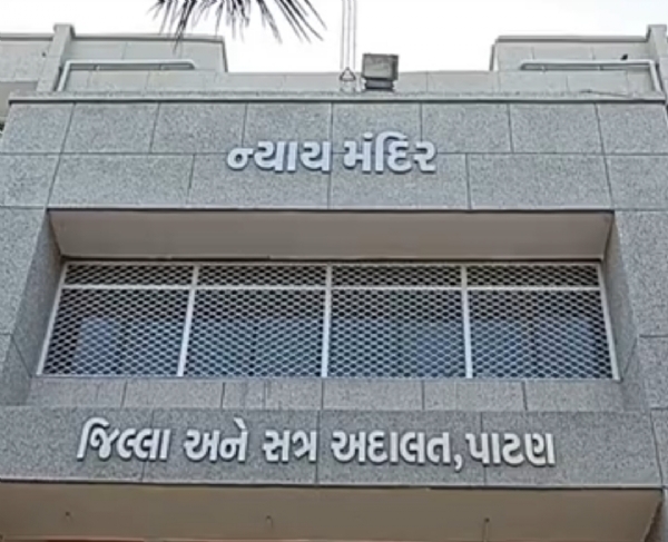 પાટણ સેશન્સ કોર્ટ દ્વારા માતપુર ગામના બે વર્ષ જૂના સૃષ્ટિ વિરુદ્ધના કૃત્ય અને હત્યા કેસમાં આરોપી કમલેશ પરમારની ત્રીજી જામીન અરજી ફગાવાઈ પાટણ સેશન્સ કોર્ટ દ્વારા માતપુર ગામના બે વર્ષ જૂના સૃષ્ટિ વિરુદ્ધના કૃત્ય અને હત્યા કેસમાં આરોપી કમલેશ પરમારની ત્રીજી જામીન અરજી ફગાવાઈ