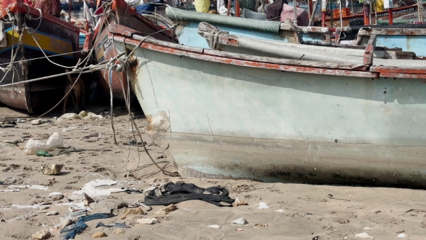 પોરબંદરના બંદરમાં ડ્રેજીંગની કામગીરીમાં કરોડો રૂપિયાનું કૌભાંડ.