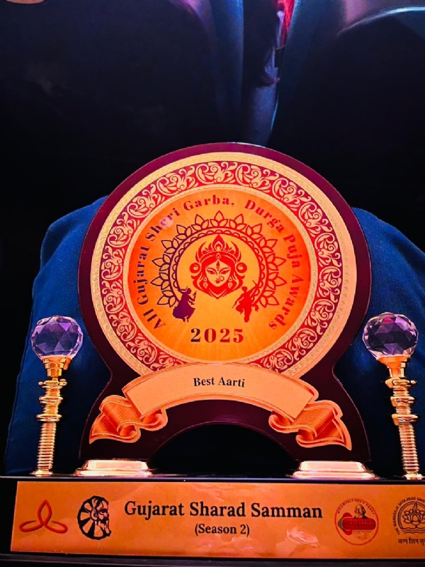 મહેસાણાની બંગાલ ફ્રેન્ડ્સ એસોસિએશનને રાજ્યસ્તરીય એવોર્ડ — આરતીમાં પ્રથમ, પંડાલમાં ત્રીજો નંબર