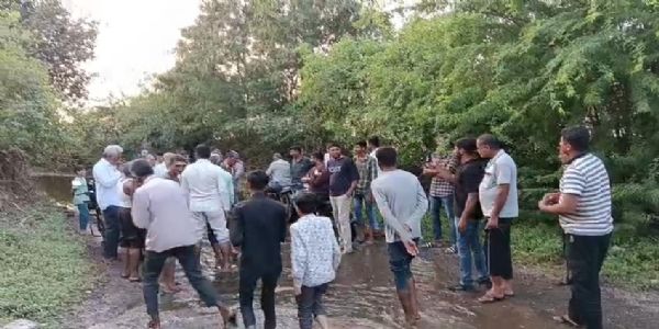 કુણવદર ગામે ભાજપના નેતાઓને પ્રવેશ પર પ્રતિબંધ.