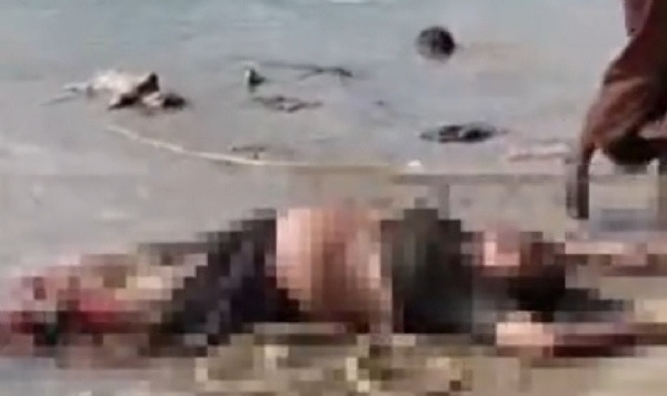 પાટણના સિદ્ધિ સરોવરમાં મહિલાનો આત્મહત્યાનો પ્રયાસ, સેવકોની સતર્કતાથી બચ્યો જીવ પાટણના સિદ્ધિ સરોવરમાં મહિલાનો આત્મહત્યાનો પ્રયાસ, સેવકોની સતર્કતાથી બચ્યો જીવ