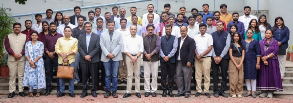 એએમએના પાર્ટ-ટાઇમ એડવાન્સ્ડ સર્ટિફિકેટ પ્રોગ્રામ્સનો દીક્ષાંત સમારોહ યોજાયો એએમએના પાર્ટ-ટાઇમ એડવાન્સ્ડ સર્ટિફિકેટ પ્રોગ્રામ્સનો દીક્ષાંત સમારોહ યોજાયો