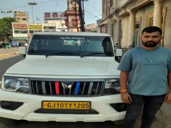 બેફામ બોલેરો ચાલક બેફામ બોલેરો ચાલક