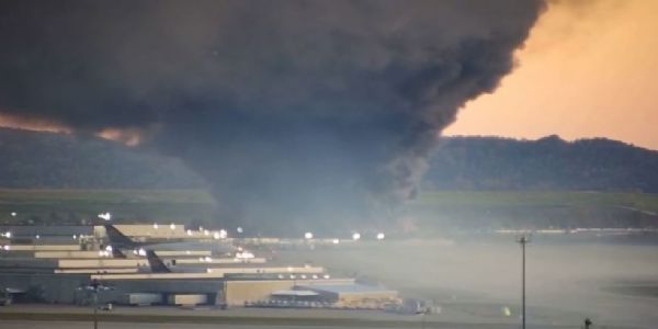 અમેરિકામાં લુઇસવિલે એરપોર્ટ નજીક યુપીએસ કાર્ગો પ્લેન ક્રેશ થયું