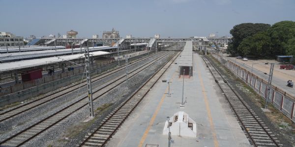 મહેસાણા સ્ટેશનનું પુનર્વિકાસ કાર્ય ઝડપી પ્રગતિ પર, યાત્રીઓને મળશે અત્યાધુનિક સુવિધાઓ