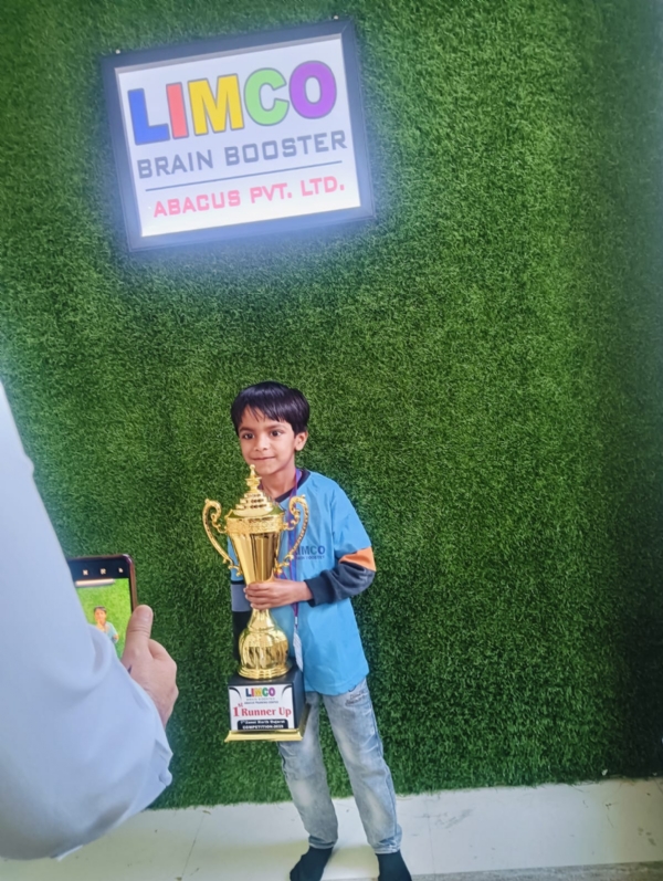 મહેસાણાના બુટા પાલડી ગામના કર્ણસિંહ રાજવંશીનો નેશનલ લેવલ અબાકસમાં ચેમ્પિયન વિજય — ગુજરાતનું નામ રોશન મહેસાણાના બુટા પાલડી ગામના કર્ણસિંહ રાજવંશીનો નેશનલ લેવલ અબાકસમાં ચેમ્પિયન વિજય — ગુજરાતનું નામ રોશન