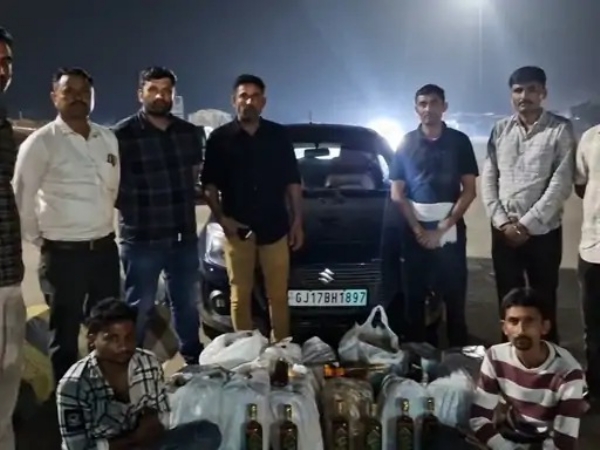 વિદેશી દારૂ ઝડપાયો વિદેશી દારૂ ઝડપાયો