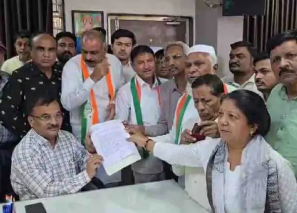 પાટણને કમોસમી વરસાદથી થયેલા નુકસાનની સહાયમાંથી બાકાત રાખવાના નિર્ણય સામે સિદ્ધપુર કોંગ્રેસનો ઉગ્ર વિરોધ પાટણને કમોસમી વરસાદથી થયેલા નુકસાનની સહાયમાંથી બાકાત રાખવાના નિર્ણય સામે સિદ્ધપુર કોંગ્રેસનો ઉગ્ર વિરોધ