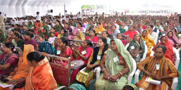 ગુજરાતમાં રાસાયણિક ખેતીના કારણે કેન્સર થવાનો ખતરો વધ્યો છે: રાજ્યપાલ આચાર્ય દેવવ્રત