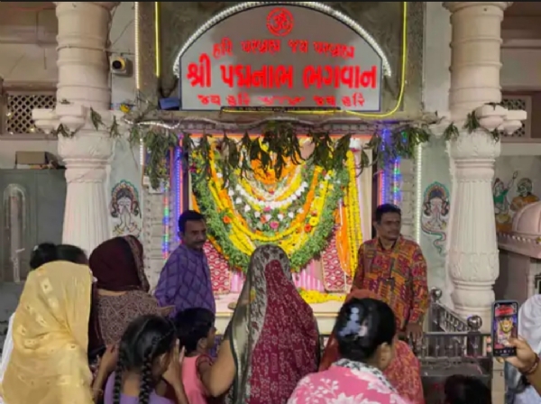 પાટણમાં પદ્મનાથ ભગવાનનો સપ્ત રાત્રી રેવડીયા મેળો ભક્તિભાવથી છલકાયો પાટણમાં પદ્મનાથ ભગવાનનો સપ્ત રાત્રી રેવડીયા મેળો ભક્તિભાવથી છલકાયો