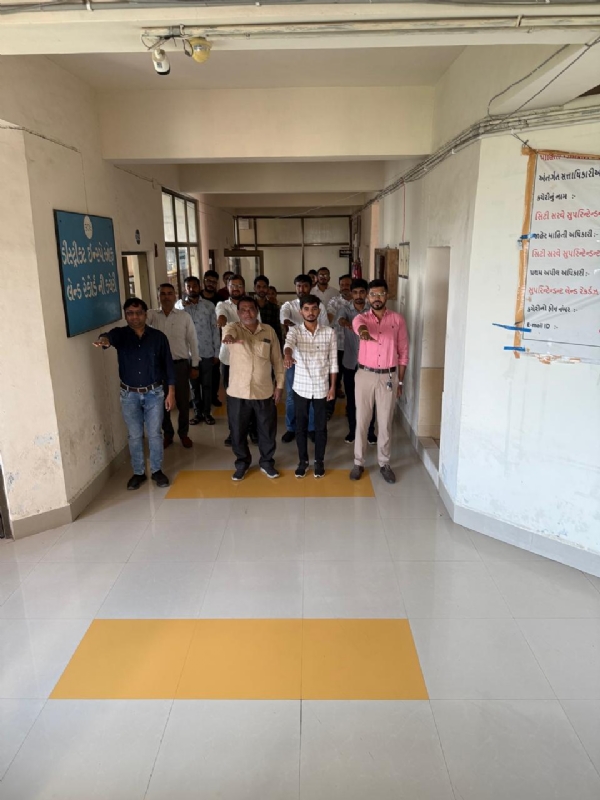 પોરબંદર જિલ્લાની વિવિધ વિભાગોની કચેરીઓમાં ગૂંજી ઉઠ્યું રાષ્ટ્રગીત. પોરબંદર જિલ્લાની વિવિધ વિભાગોની કચેરીઓમાં ગૂંજી ઉઠ્યું રાષ્ટ્રગીત.