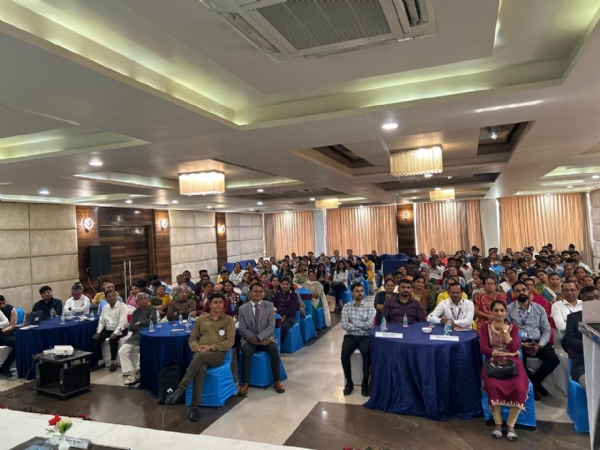 પોરબંદર ખાતે સૂક્ષ્મ, નાના અને મધ્યમ ઉદ્યોગો માટે ટાઉન હોલ બેઠકનું આયોજન કરાયું. પોરબંદર ખાતે સૂક્ષ્મ, નાના અને મધ્યમ ઉદ્યોગો માટે ટાઉન હોલ બેઠકનું આયોજન કરાયું.