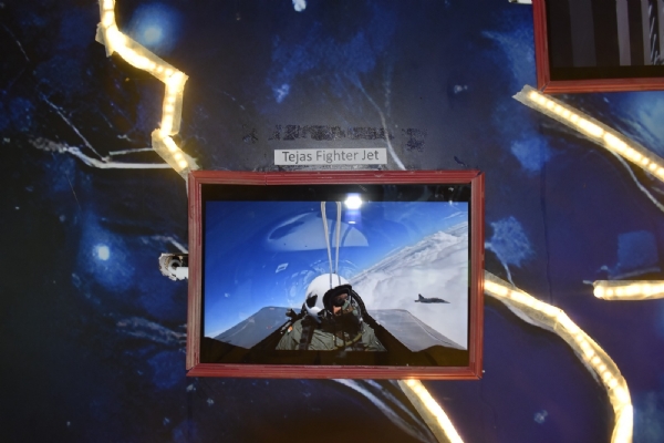 એકતા નગરના પ્રકાશ પર્વમાં વડાપ્રધાન નરેન્દ્ર મોદીના નેતૃત્વમાં વિકસિત ભારતનું પ્રતિક ગ્રીન ટ્રીબન્યું આકર્ષણનું કેન્દ્ર એકતા નગરના પ્રકાશ પર્વમાં વડાપ્રધાન નરેન્દ્ર મોદીના નેતૃત્વમાં વિકસિત ભારતનું પ્રતિક ગ્રીન ટ્રીબન્યું આકર્ષણનું કેન્દ્ર