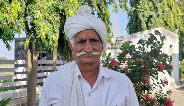 રાજ્ય સરકાર દ્વારા જાહેર કરવામાં આવેલા રૂ. 10,000 કરોડના રાહત પેકેજને આવકાર આશિયાપાડના ખેડૂત  દુલાભાઈ ખુટી.