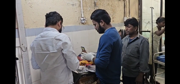 ગોધરા નજીક 4 વર્ષ ની બાળકી પર રખડતા શ્વાન નો હુમલો, ઈજાગ્રસ્ત બાળકી ની સિવિલ હોસ્પિટલ મા સારવાર ગોધરા નજીક 4 વર્ષ ની બાળકી પર રખડતા શ્વાન નો હુમલો, ઈજાગ્રસ્ત બાળકી ની સિવિલ હોસ્પિટલ મા સારવાર