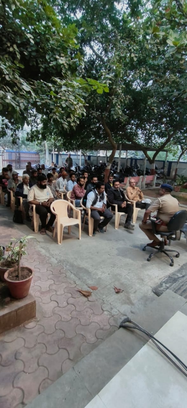 ઉદ્યોગનગર પોલીસ દ્વારા ત્રણ વાત તમારી,ત્રણ વાત અમારી કાર્યક્રમ યોજાયો. ઉદ્યોગનગર પોલીસ દ્વારા ત્રણ વાત તમારી,ત્રણ વાત અમારી કાર્યક્રમ યોજાયો.